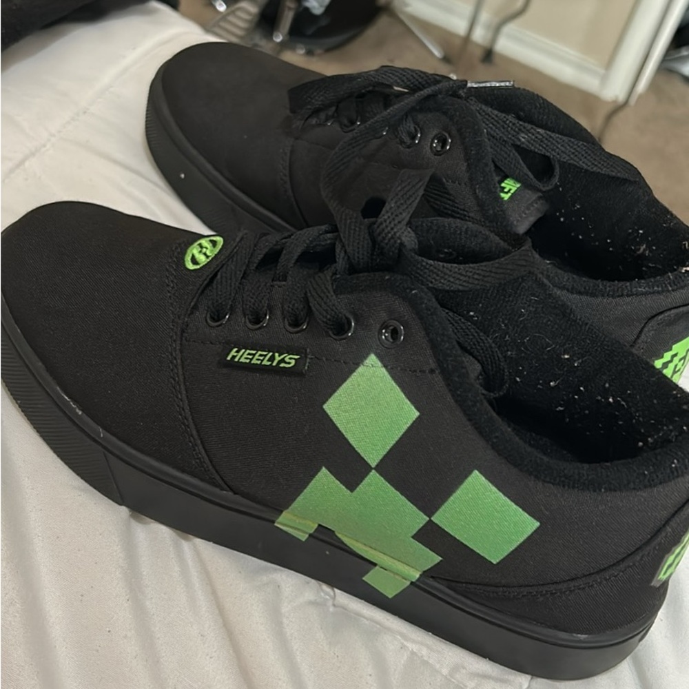 Heelys Boys Minecraft Skate Shoes